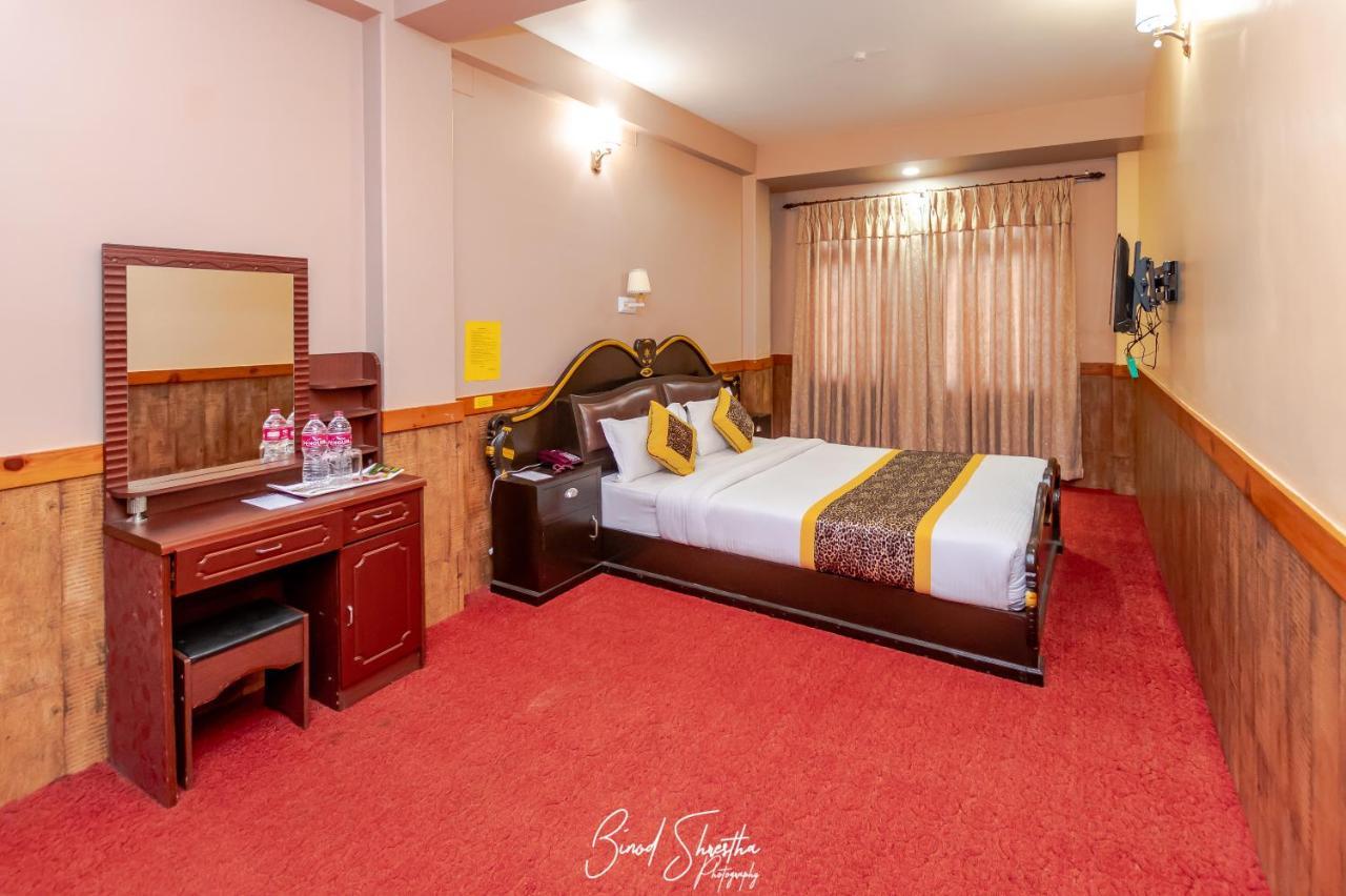 Grand Shivalaya Hotel And Restro Pokhara Exterior photo